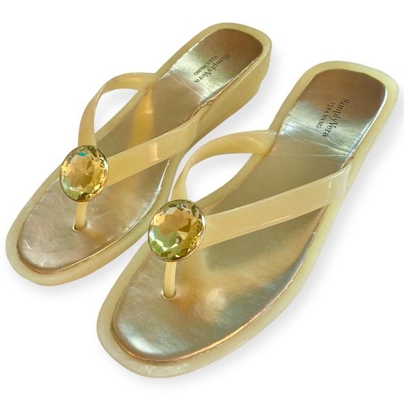 Simply Vera Wang Bauble Jelly Flip Flops Sandals Wedge Pale Yellow Silver Jewel - Picture 1 of 9